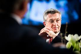 Photo of Grandi welcomes election of Barham Salih as UN High Commissioner for Refugees