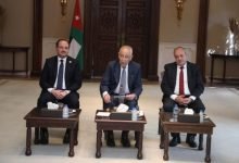 Photo of العيسوي يلتقي وفدا من أبناء عشائر حلحول- الخليل بالأردن