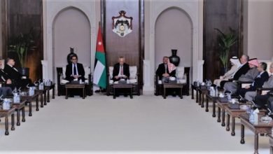 Photo of العيسوي يلتقي وفدا من أبناء عشيرة الكردي