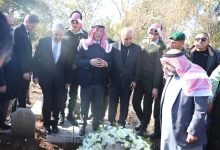 Photo of العيسوي يشارك في تشييع جثمان العين والوزير الأسبق صالح إرشيدات