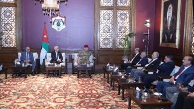 Photo of العيسوي يلتقي وفدا من اللجنة الوطنية للعسكريين السابقين