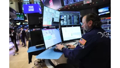 Photo of Trump credits his tariffs as Dow Jones surges past 50,000