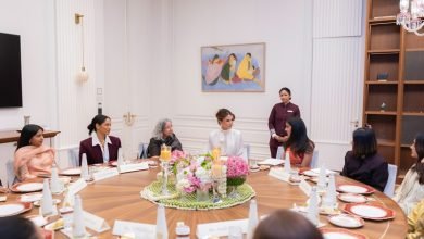 Photo of Queen Rania meets leading Indian women and entrepreneurs at Nita Mukesh Ambani cultural centre