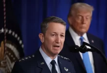Photo of Trump denies top US military general is against war with Iran